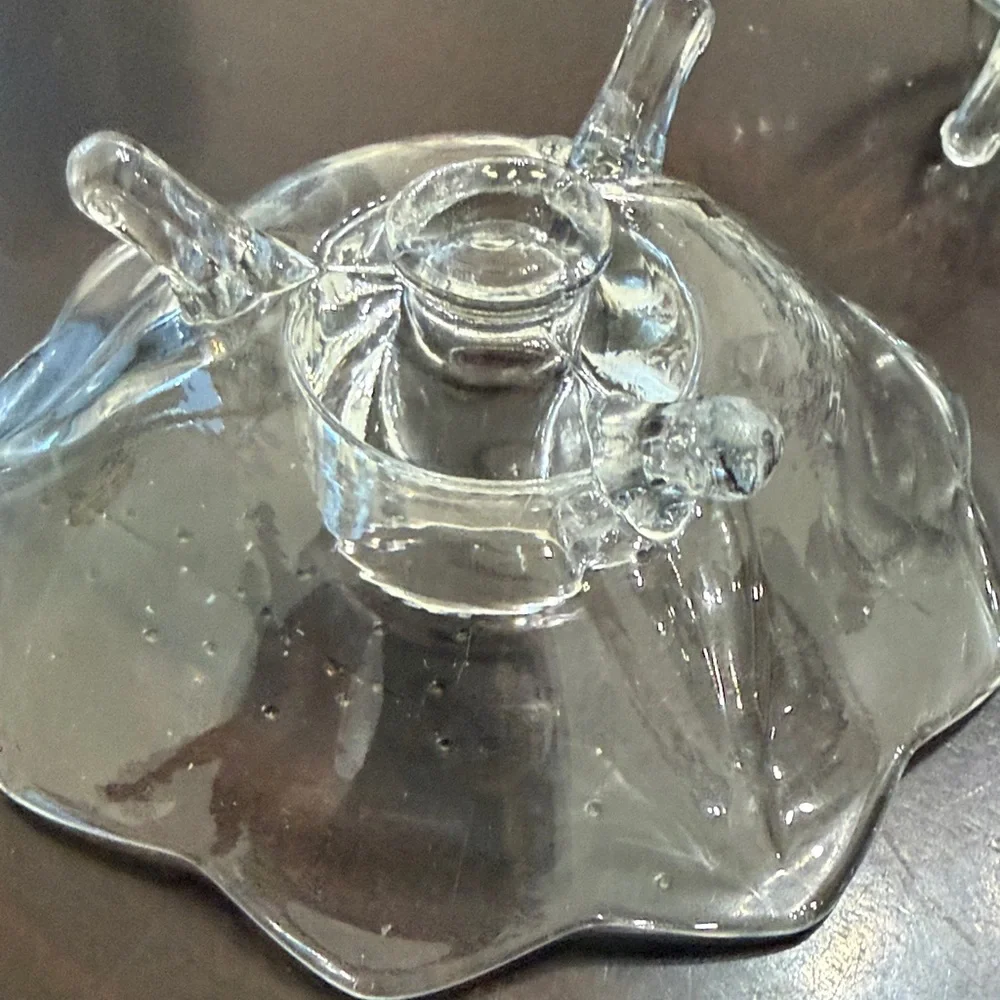 Vintage Art Glass 3-Toed Candle Holder with flower-like scalloped edge.